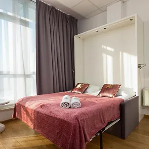 By Renters Warszawa