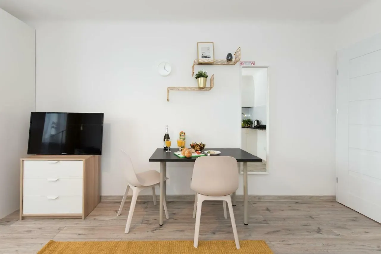 Superapart Belwederska A Ministudio, Balcony, Kitchen, Pet-Friendly, Tv & Wifi Warschau